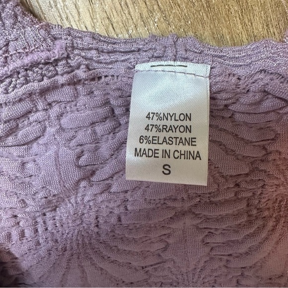 TikTok Shop Lilac Tank Size Small - Picture 8 of 8